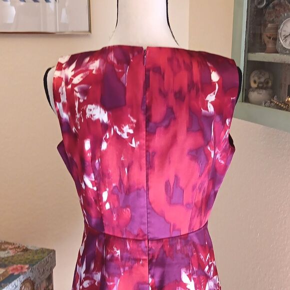 Tahari Petite Abstract Fuchsia Dress - Picture 7 of 12